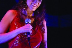 Foto de Carmina Juarez no DVD