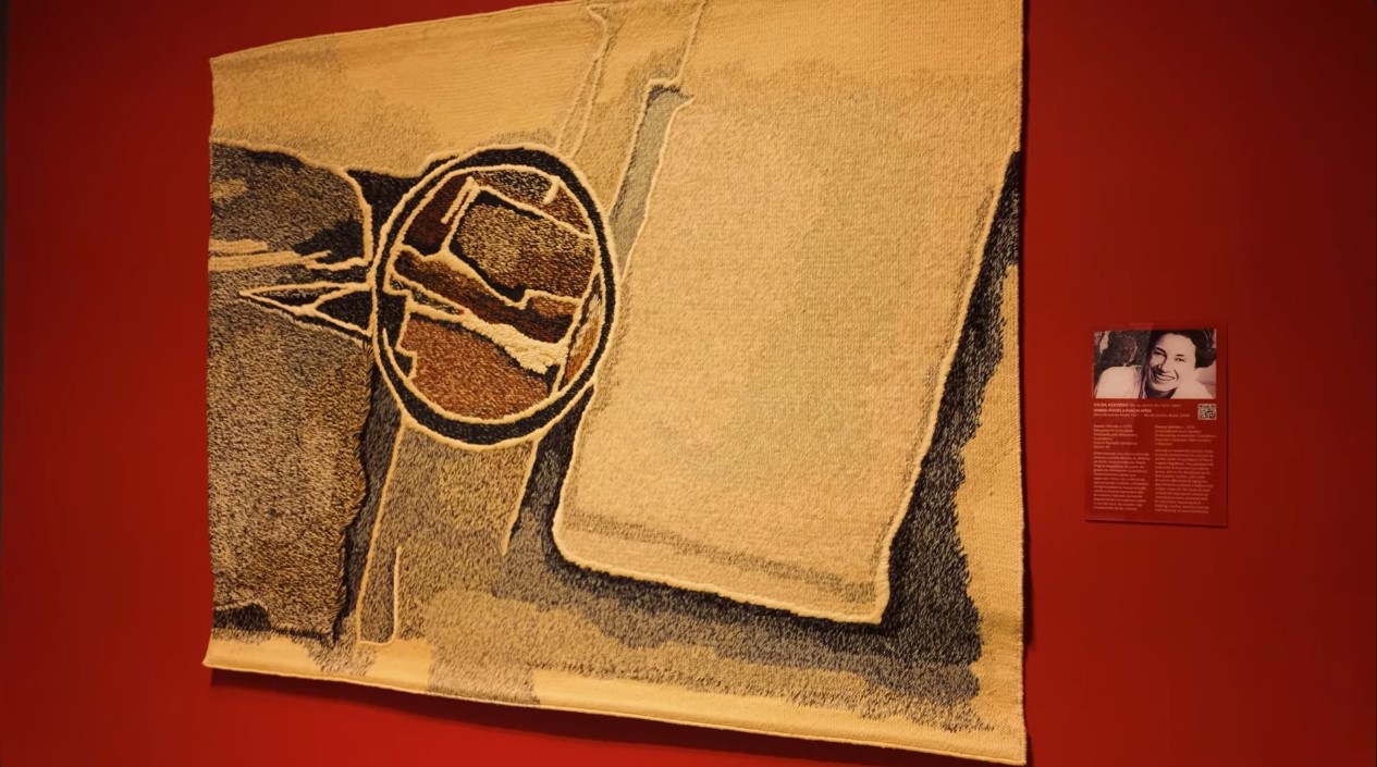 Obras da Exposição Tecituras - no Farol Santander