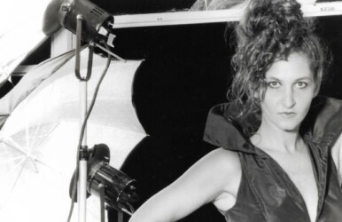 Cult Crowne - Muriel Matalon, anos 90 Cult Crowne - Muriel Matalon, anos 90